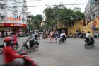 Hvordan krysse gaten i Hanoi